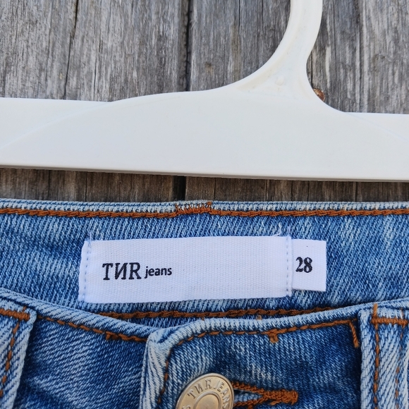 TNR Jeans Sz 28 Lightwash High Rise Straight Leg Womens - Picture 4 of 6